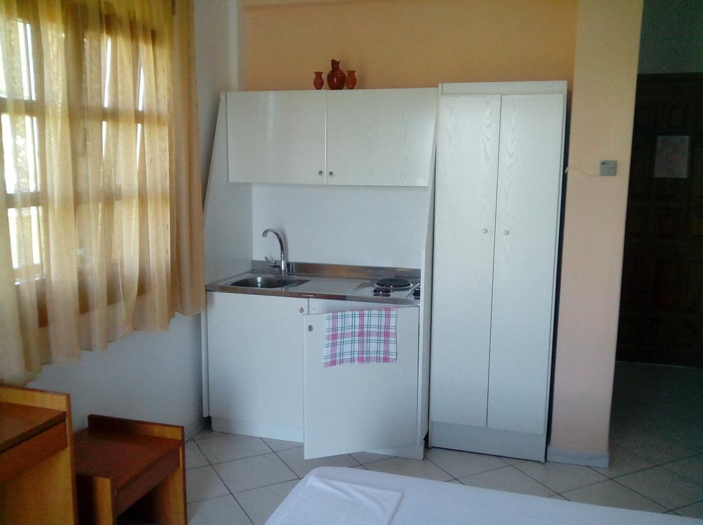 Skala Rachoni  Villa Thomi الغرفة الصورة