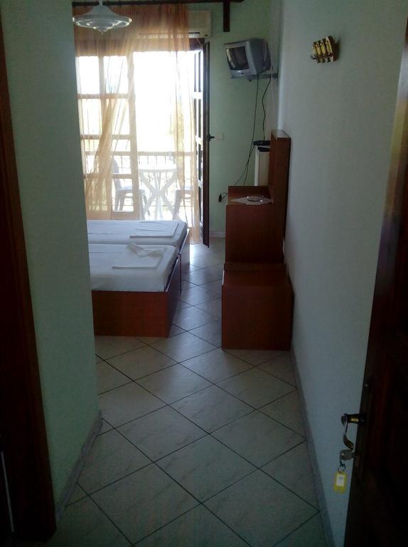 Skala Rachoni  Villa Thomi الغرفة الصورة